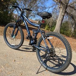 New 24" Girls Genesis Bike With Gears 