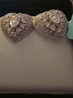Moissanite Heart Earrings