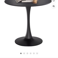 31.5 In Round Pedestal Dining Table