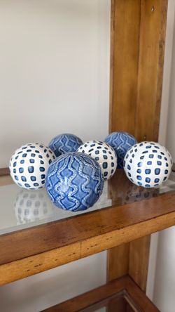 SIX  CERAMIC  BLUE/WHITE DECORATIVE BALLS