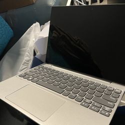 Lenovo Idea Pad D330