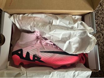 Brand New Nike Zoom Superfly Soccer Cleats