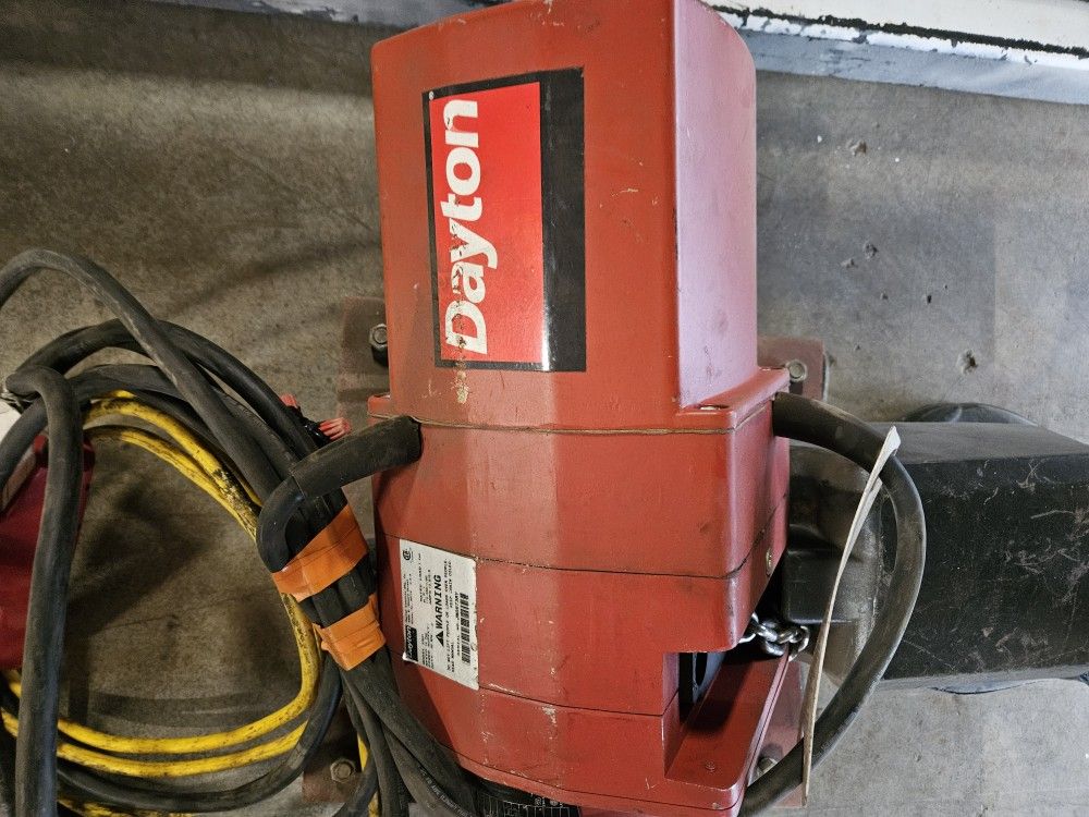 1 Ton Hoist 