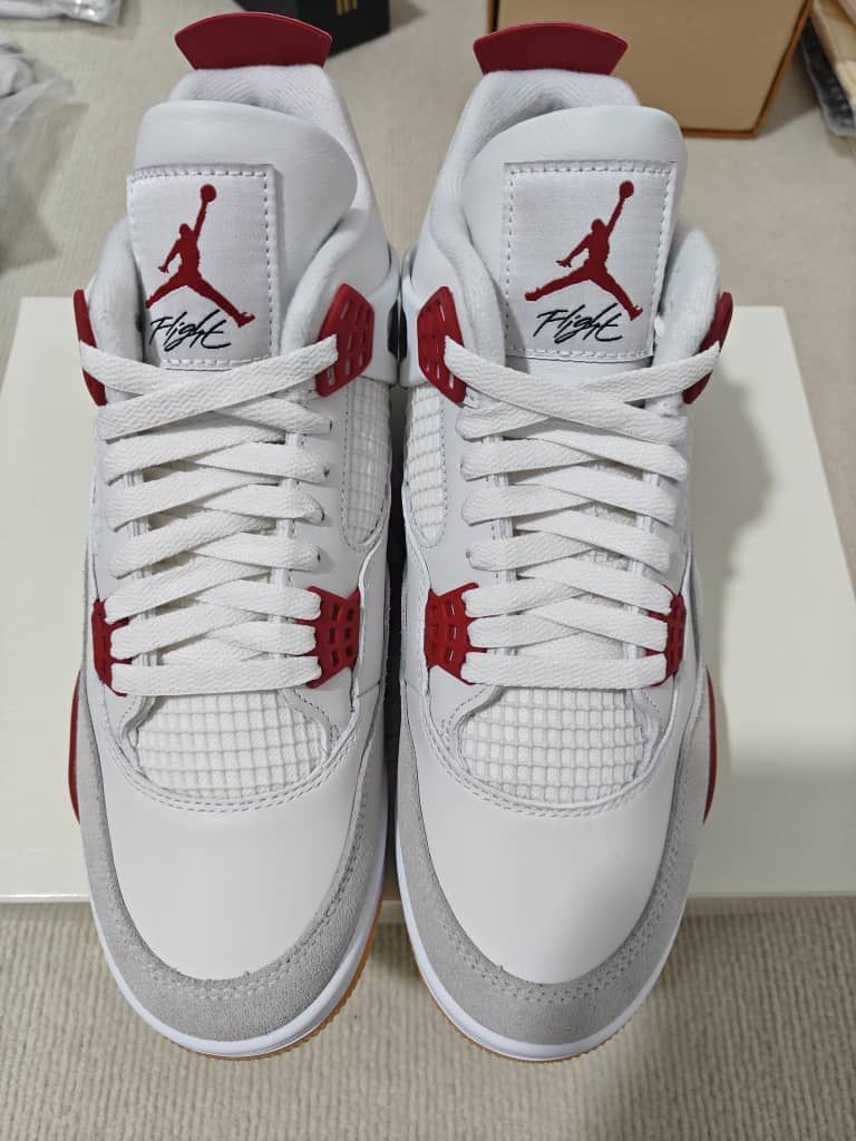 Jordan 4 SB Varsity Red