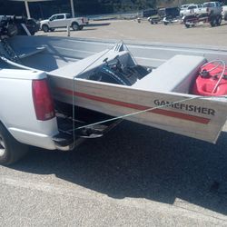 10ft Gamefish With A Motor guide 45 Trolling Motor And A 7-5 Mercury 1985 2 Stroke Mother Motor Has New Water Pump And New Carb Kit Installed  