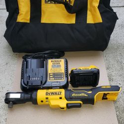 Dewalt 12v Ratchet Wrench Set 3/8 Brushless Xtreme Brand New 