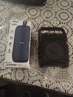 Bluetooth , speakers