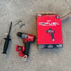 Milwaukee M18 FUEL 18V Lithium-Ion Brushless Cordless 1/2 in. Hammer Drill/Driver (Tool-Only)