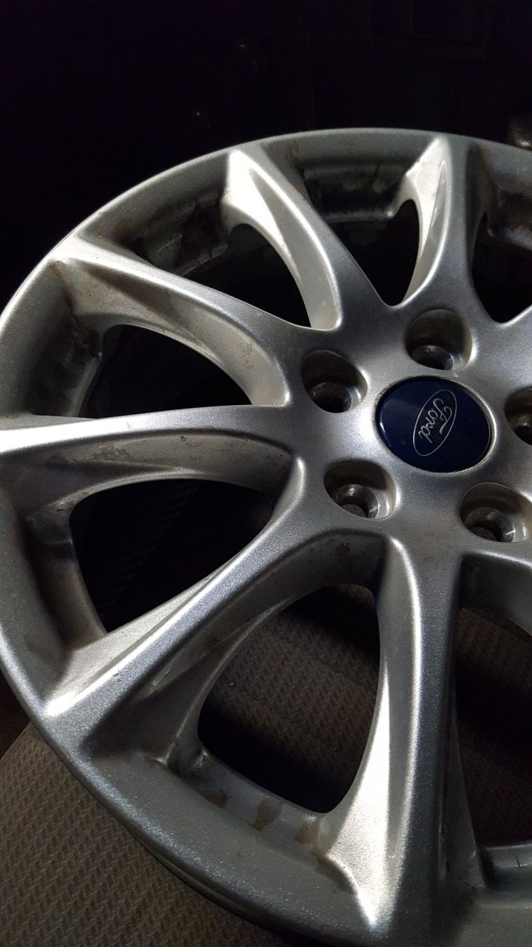 2014 ford focus 1 16 inch rim