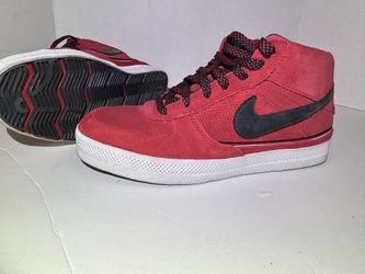 Nike Mavrk Mid 6.0