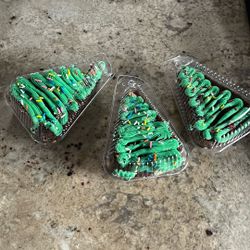 Christmas Tiny Cakes $5 Each