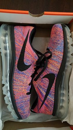 NIKE FLYKNIT MAX SIZE 9. BRAND NEW $150