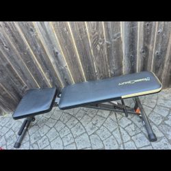 Adjustable Weight Bench 
