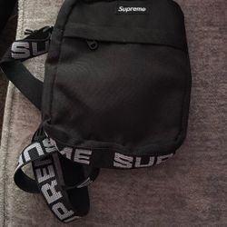 Supreme Shoulder Bag