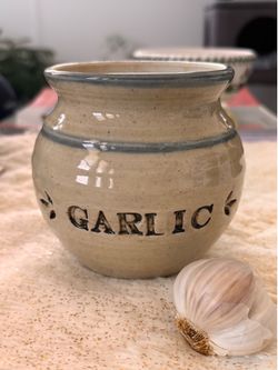 Vintage Ceramic Garlic Keeper — Hand-thrown Pottery — Signed Crown '82