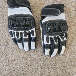Built women's motorcycle armored gloves - size large
