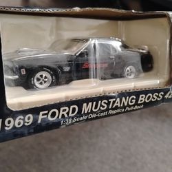 Snap on 69 Ford Mustang Boss 429 1:32 Scale New in Original Box