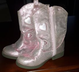 Girls boots