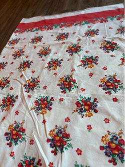 120” x58” vintage tablecloth with peaches