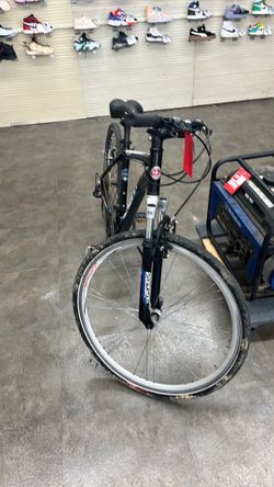 700c Schwinn Men's Dual Sport Bike