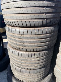 (4) 255/40R20 SET OF USED TIRES BRIDGETONE 60% LIFE !!