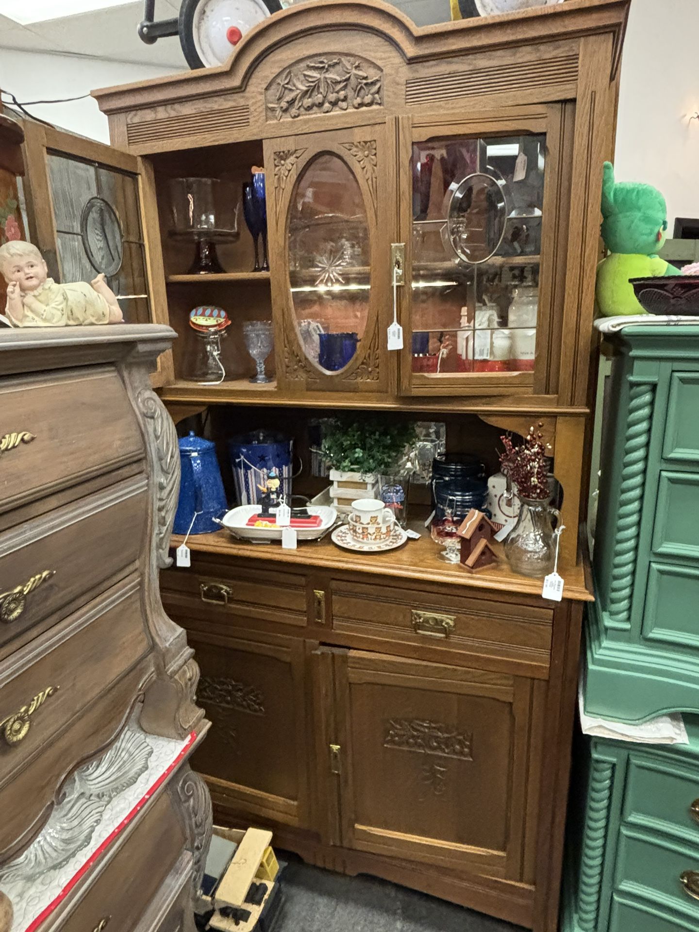Beautiful Ornate Wood China Hutch With Key