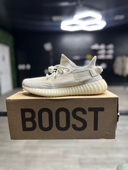 Yeezy 350 Bone