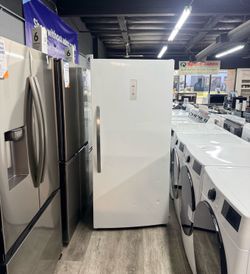 Frigidaire - 20 Cu Ft Upright Refrigerator Only 🥶