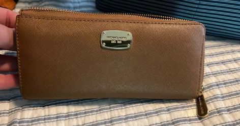 Michael Kors wallet