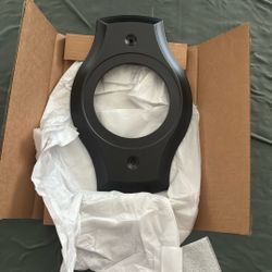 Moen Remodel Escutcheon plate - Matte Black