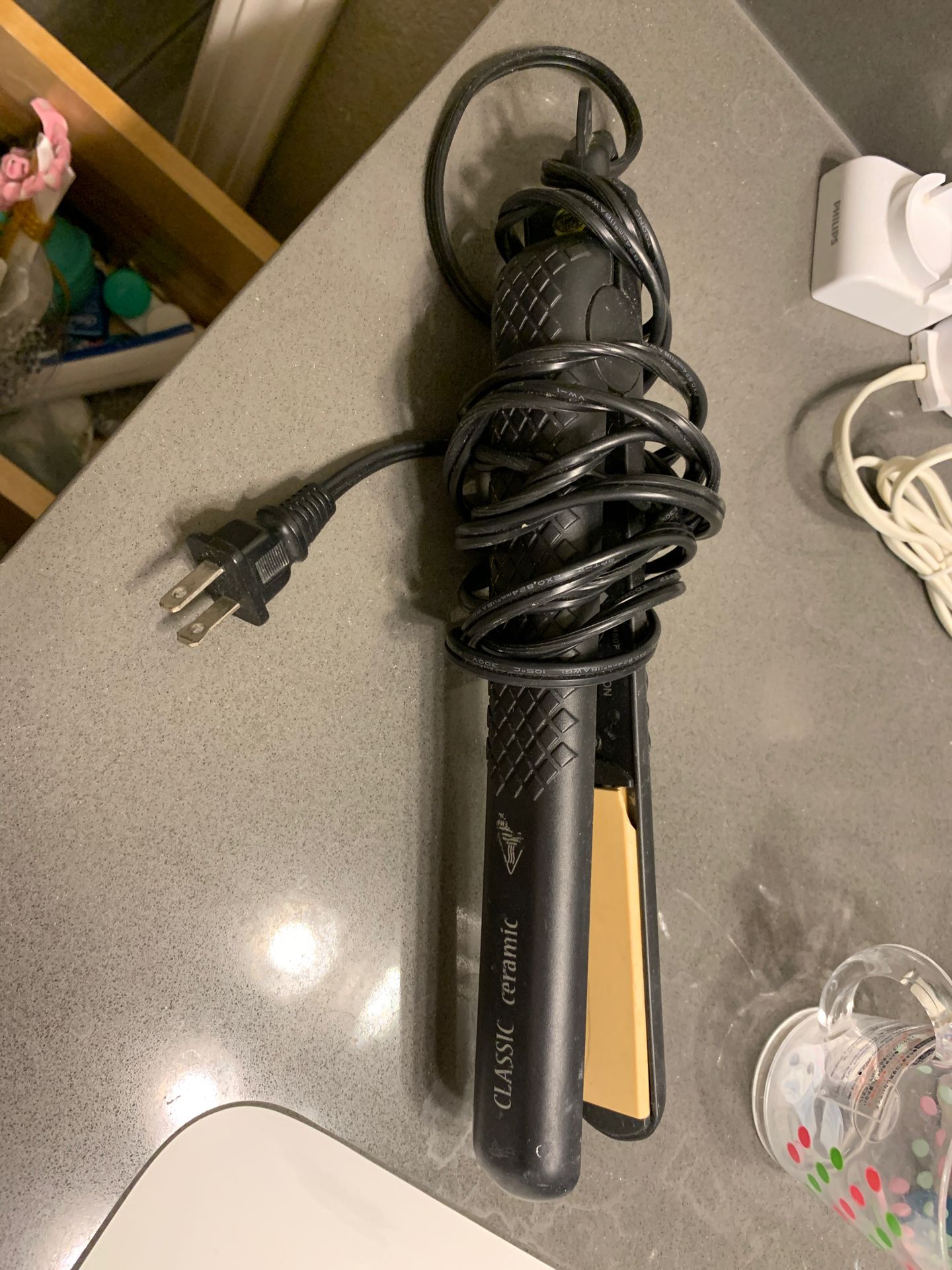 Amore hair straightener