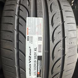305/30/19 Hankook Tire (1 Only ) Brand New $100.00