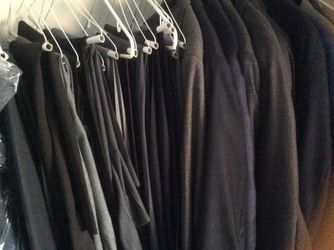 Name brand men’s sport coats dress pants dress shirts ties size 46 regular jacket 40 w x 31 pants 17.5 dress shirts. X large shirts