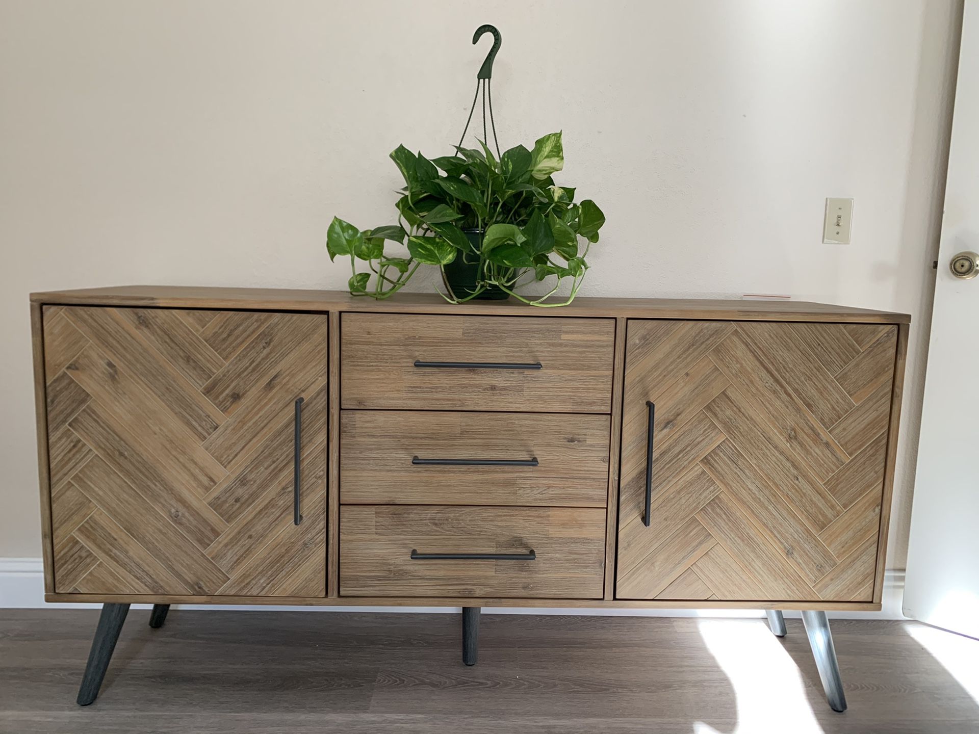 Mid Century Modern Keziah Buffet Table