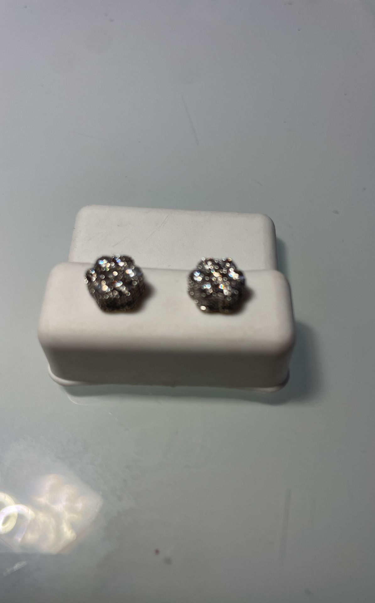 10 karat white gold one and a half, carat earring stud
