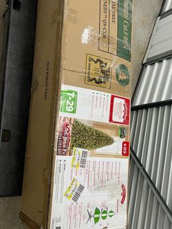 Holiday Time 7.5-ft Pre-Lit Kennedy Fir Christmas Tree