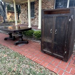 Closet & Dining Table 