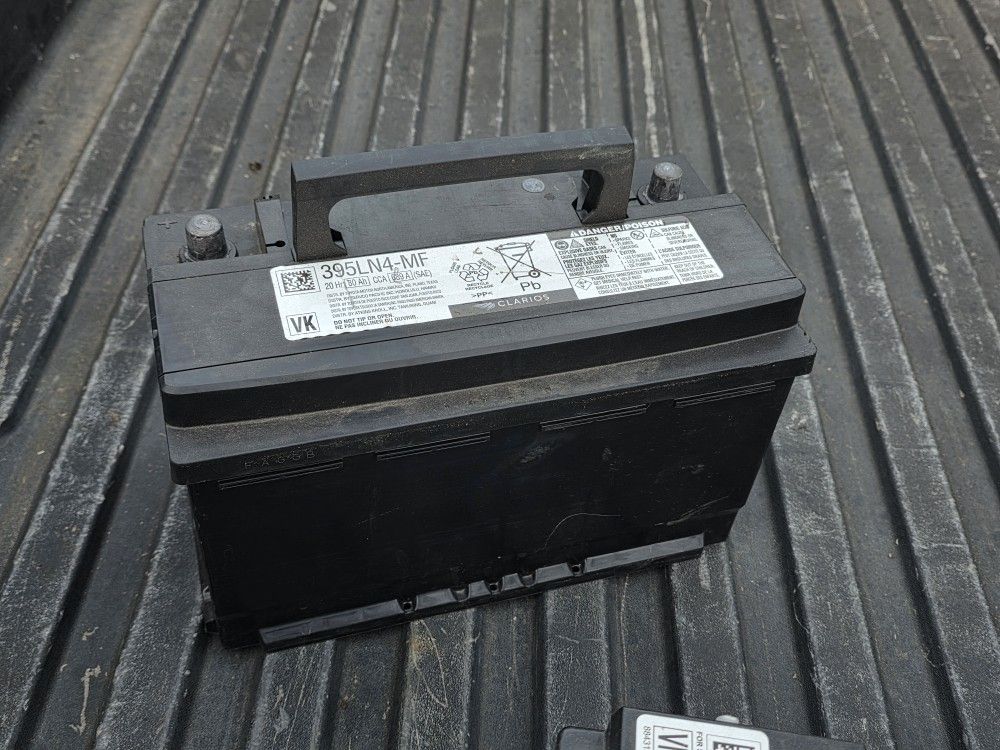 Group 94R / H7 / L4 / LN4 battery