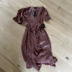 Short Flutter Sleeve Midi/mini Dress