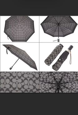 Coach Signature Umbrella NWT