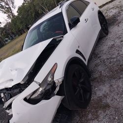 2016 Infiniti Qx70
