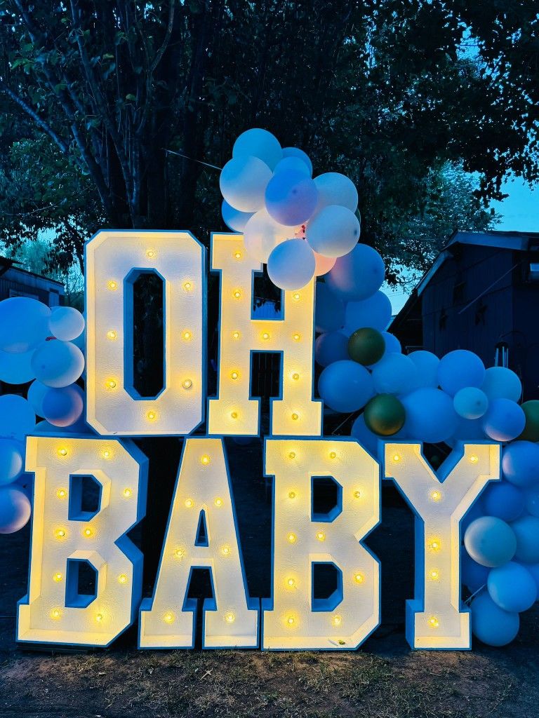 Gender Reveal OH BABY letters