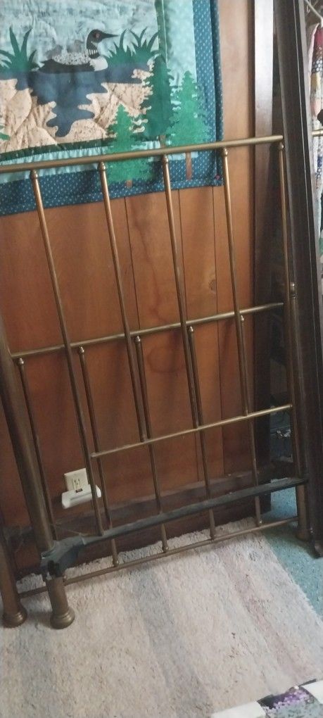 Nice Brass Bed Very Good Condition Make Offers