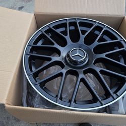 20"new Staggerd Wheels With New LEXANI Tires For MERCEDES BENZ S550/S560 