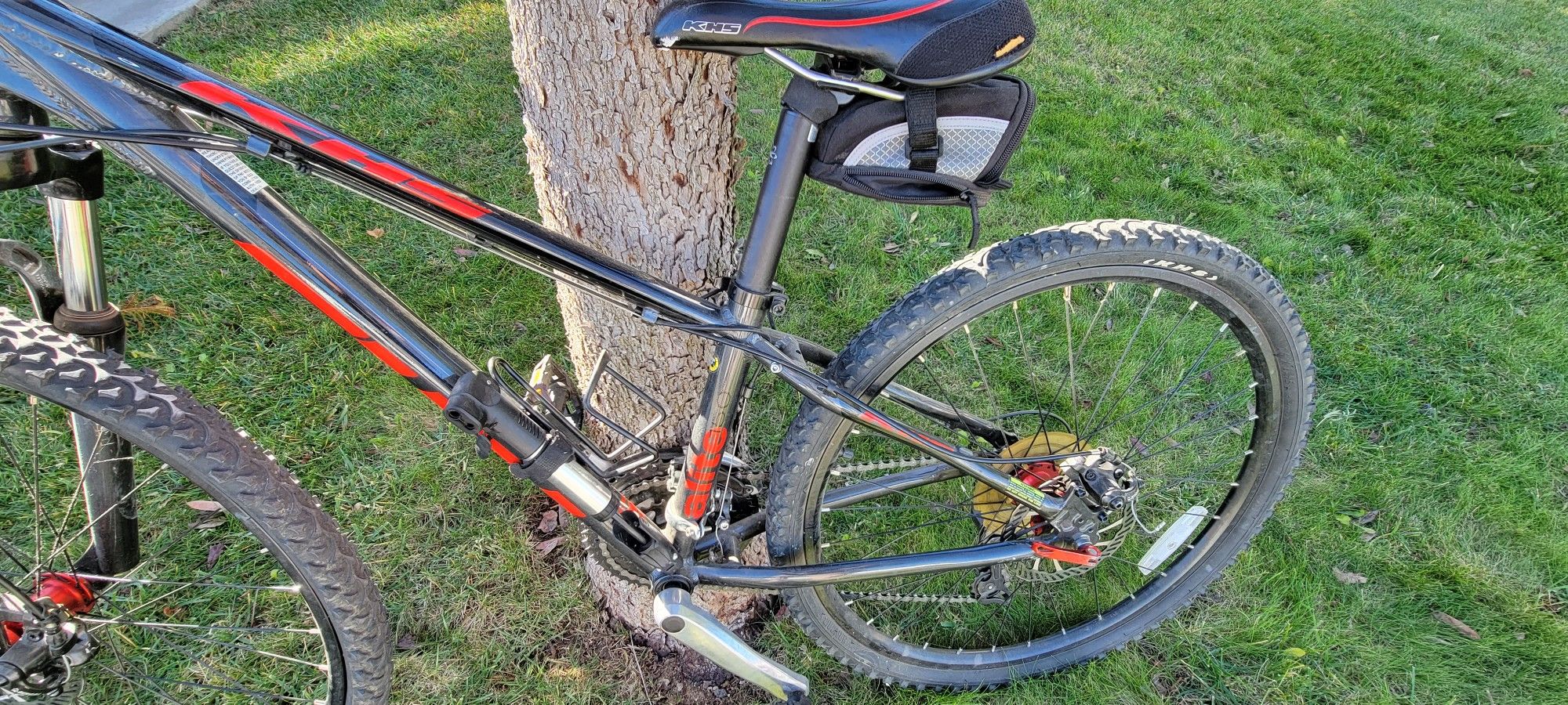 KHS Mountain Bike for Sale in Beaumont, CA OfferUp