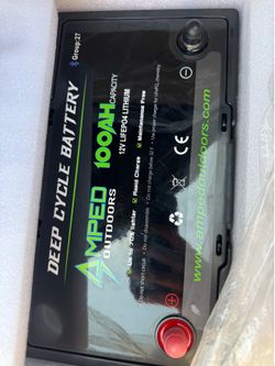 Amped Outdoors 12V 100Ah LiFePO4 battery/ Batería Amped 12V