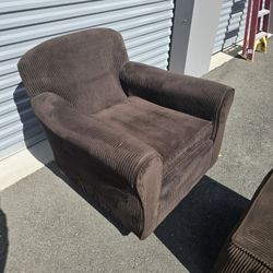 Chair And ottoman 