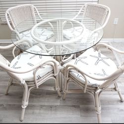 Coastal Rattan/Wicker 5-Piece Dining Set 