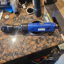 Goodyear 3/8" Air Ratchet Like New