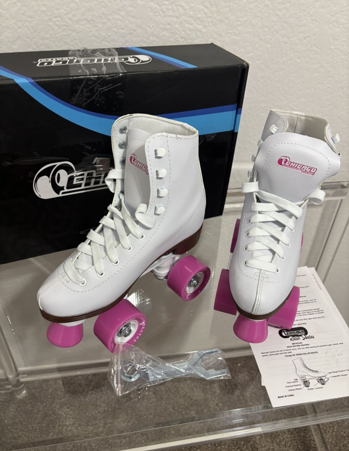 Chicago Women's Rink Roller Skates Size 6 Woman’s 